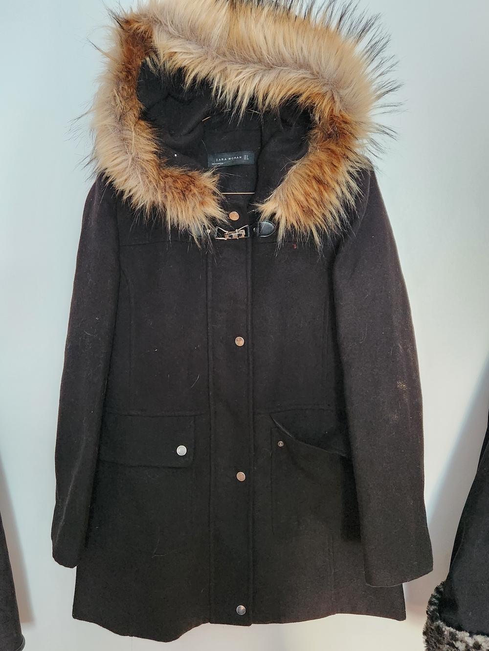 Zara Black Wool-Blend Puffer Coat with Faux Fur Trim Hood